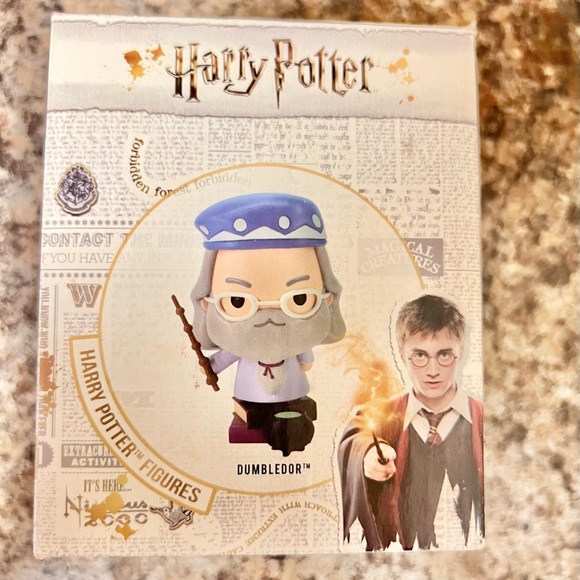 Dumbledor Harry Potter Figure NIB - Picture 2 of 3